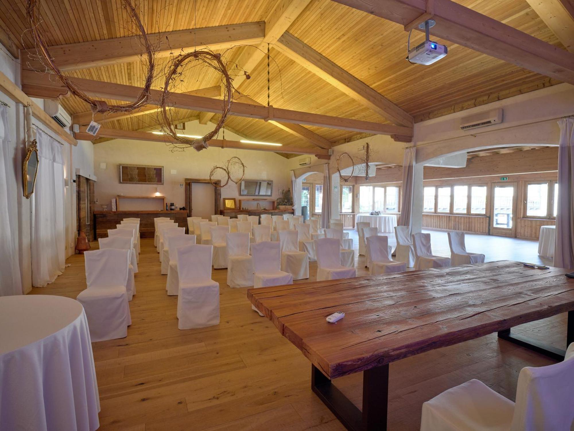 Ai Cadelach Hotel Giulia Revine Lago Bagian luar foto